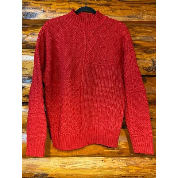 American Eagle Outfitters Sweaters - American Eagle Chunky Red Sweater Size Medium